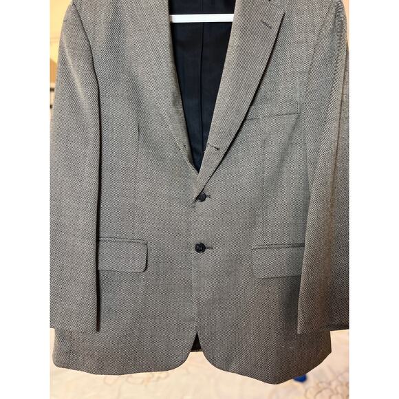 HAGGAR Men's Gray Classic Fit Two-Button Blazer Casual Sport Coat Jacket | 44 - Picture 2 of 13
